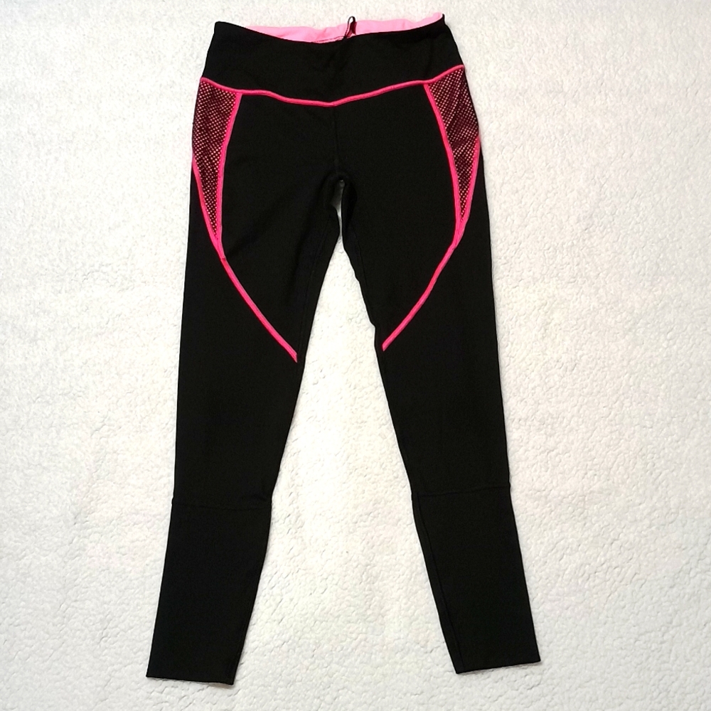 Victoria's Secret VSX Sport Knockout Tight, Size M